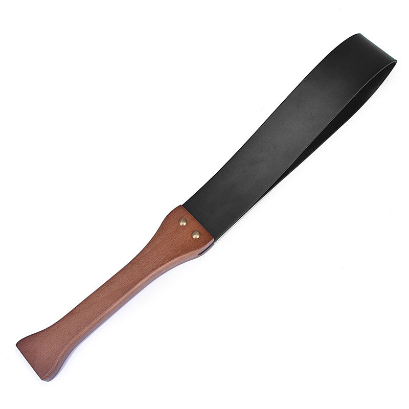 Adult Products Antique Wooden Handle Widening Fun Leather Male And Female Sex Toys Passion Game Shoot